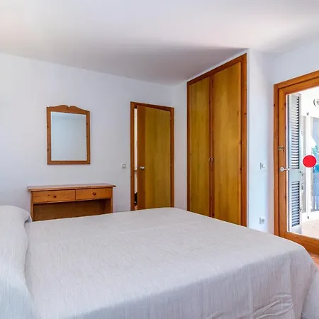 Hotel apartamentowy Vistapicas Cala'N Blanes (Menorca)