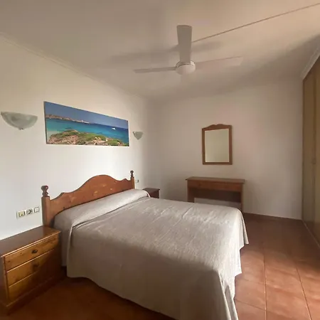 Vistapicas Hotel apartamentowy Cala'N Blanes (Menorca)