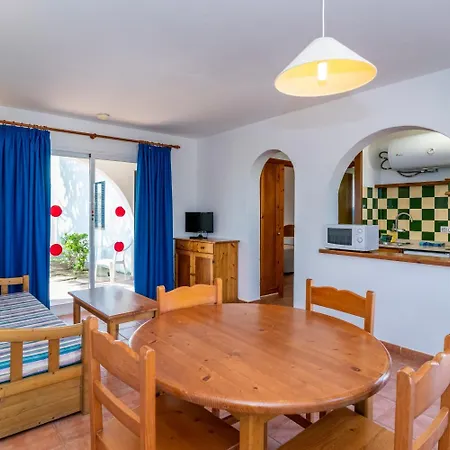Apart-hotel O7 Vistapicas Cala'N Blanes (Menorca)
