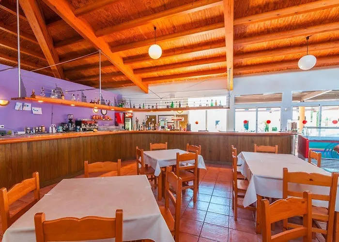 Vistapicas Apartahotel