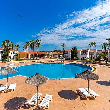 O7 Vistapicas 3* Cala'N Blanes (Menorca)