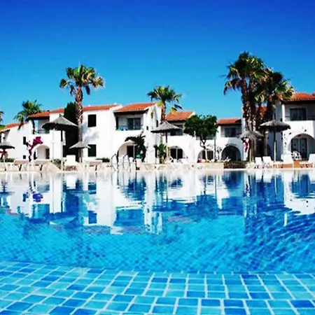 Apartahotel Vistapicas Cala'N Blanes (Menorca)
