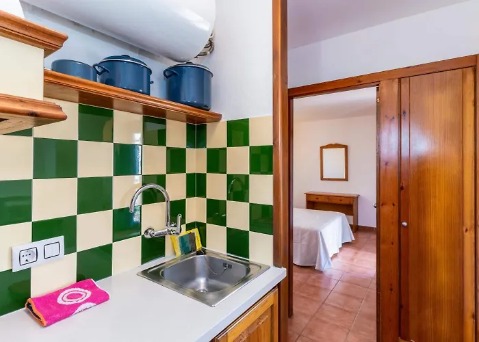 O7 Vistapicas Apart Otel Cala'N Blanes (Menorca)